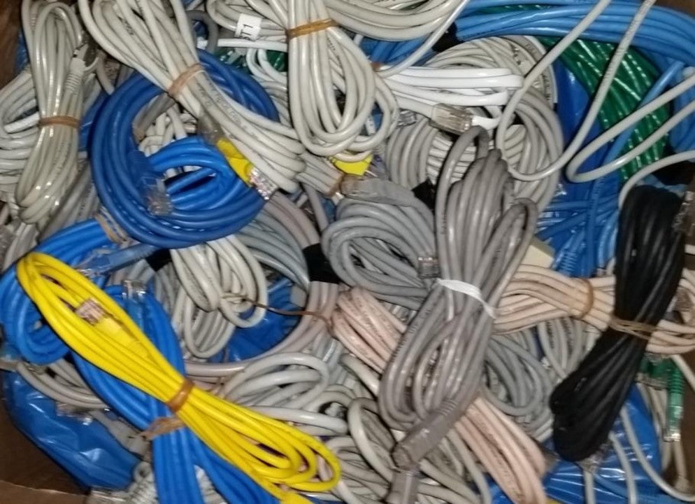 EXTNGO, No More Cable Mess